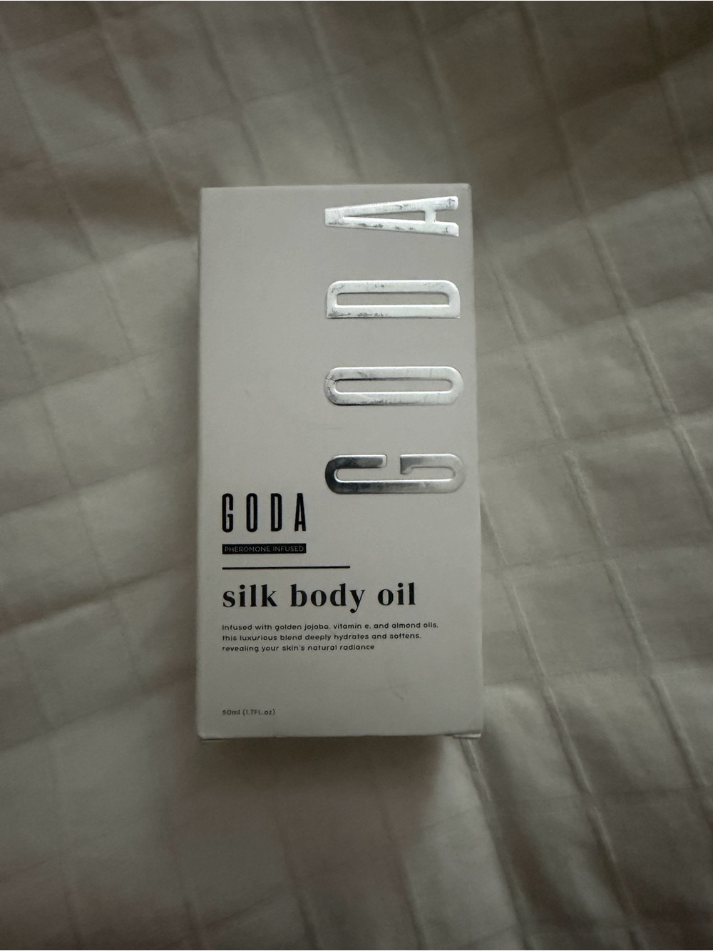 Silk Body Oil — White Nourishing Body Oil
